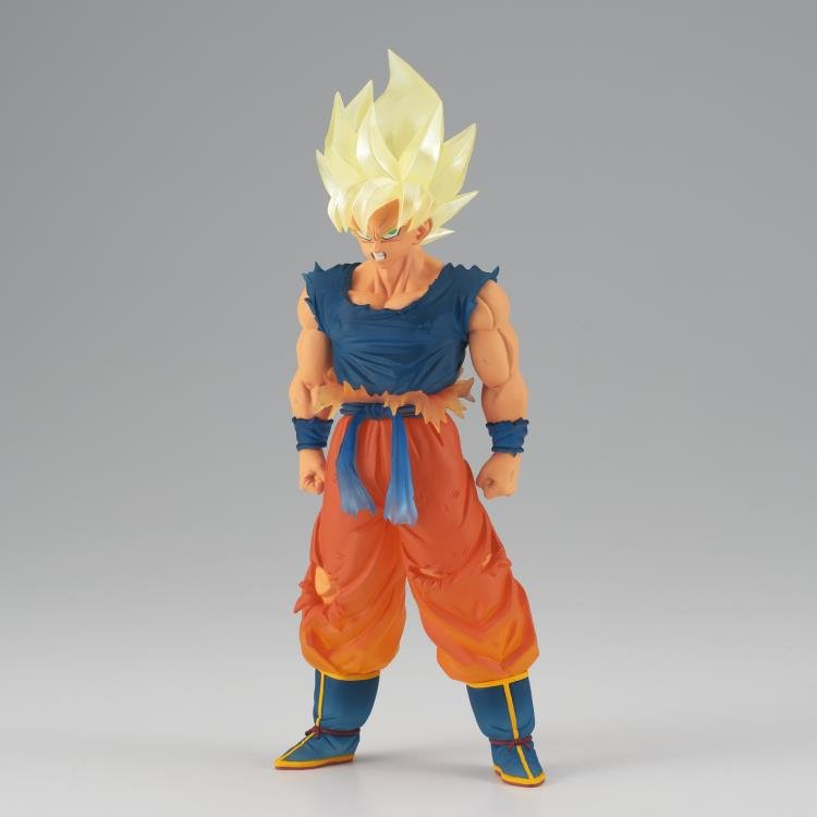 Super Saiyan Goku Figure
