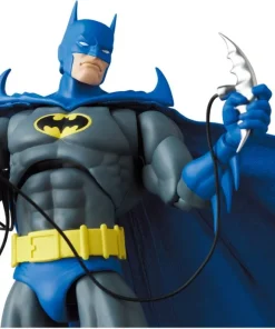 Batman MAFEX 215