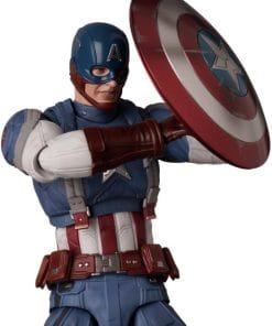 MAFEX Captain America with shield