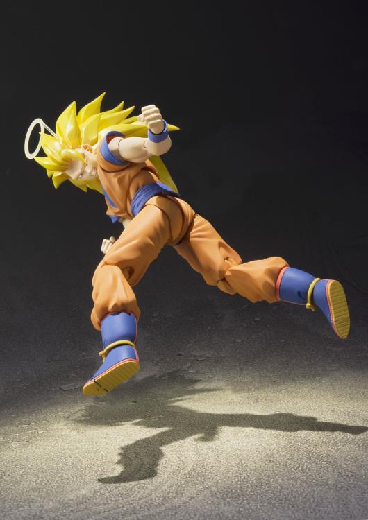Super Saiyan 3 Goku Action Figure