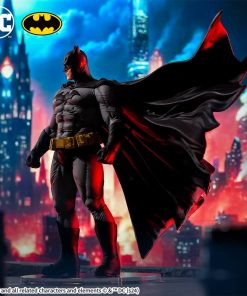 Alternative view of Batman ACT/CUT Premium Figure