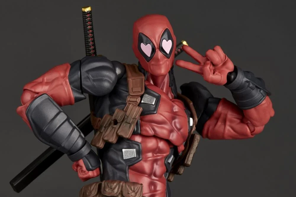 Amazing Yamaguchi Revoltech Deadpool (Ver. 2.5) Action Figure - Image 6