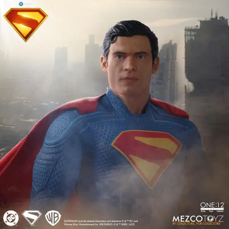 Superman (2025) One:12 Collective Superman Action Figure - Image 12