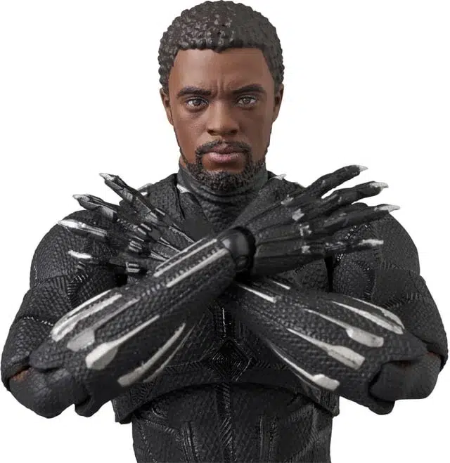 Infinity Saga MAFEX No.230 Black Panther (Ver.1.5) Action Figure - Image 11