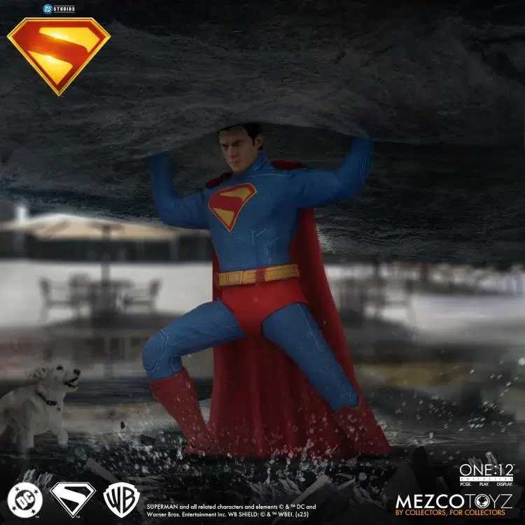 Superman (2025) One:12 Collective Superman Action Figure - Image 9