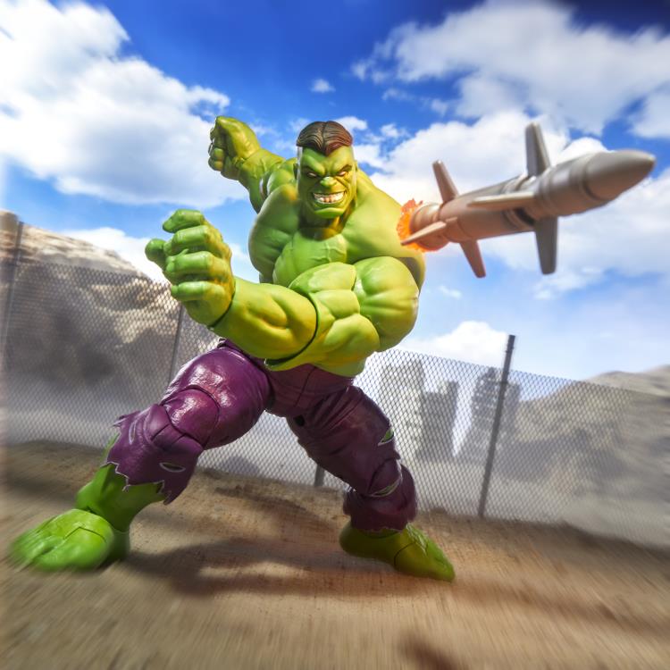 Marvel Legends Maximum Series Deluxe Hulk Action Figure - Image 7