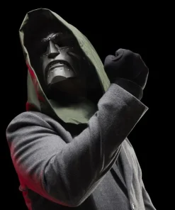 Marvel Legends Doctor Doom Helmet with Hood Replica - Image 12
