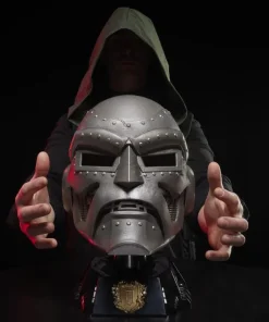 Marvel Legends Doctor Doom Helmet with Hood Replica - Image 16