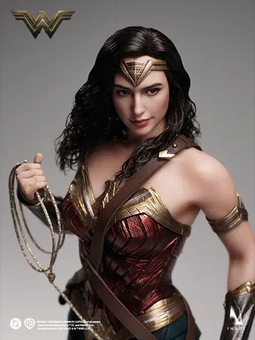 BvS Wonder Woman 1/6 Scale Collectible Figure - Image 3