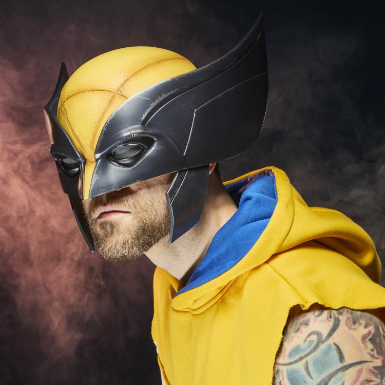 Deadpool & Wolverine Marvel Legends Wolverine 1:1 Scale Wearable Mask - Image 9