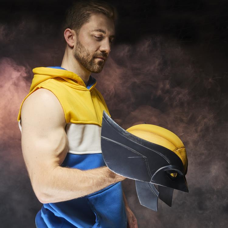 Deadpool & Wolverine Marvel Legends Wolverine 1:1 Scale Wearable Mask - Image 3