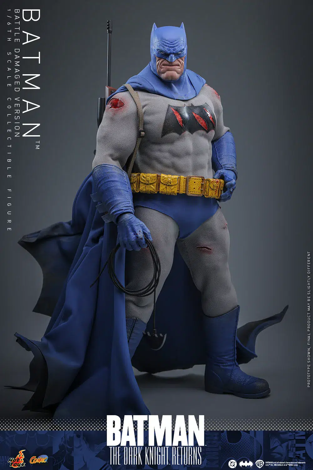 Batman: The Dark Knight Returns Batman (Battle Damaged Version) 1/6th Scale Collectible Figure - Image 8