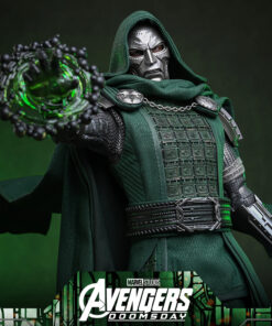 Alternative view of Avengers: Doomsday MMS906 Doctor Doom 1/6th Scale Collectible Figure